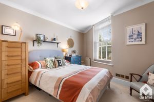 Photo 1- click for photo gallery